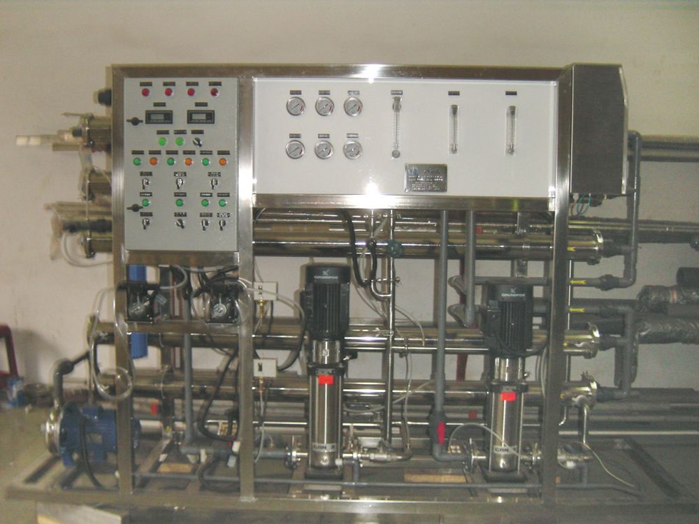 Small reverse osmosis host